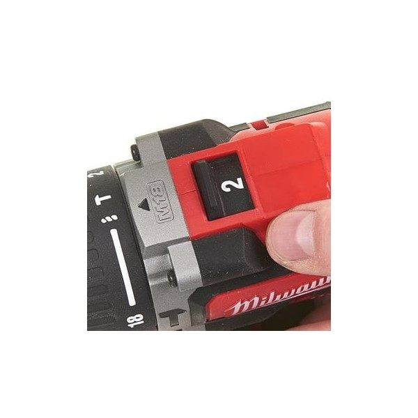 دریل پیچ گوشتی چکشی شارژی میلواکی مدل M18 CBLPD