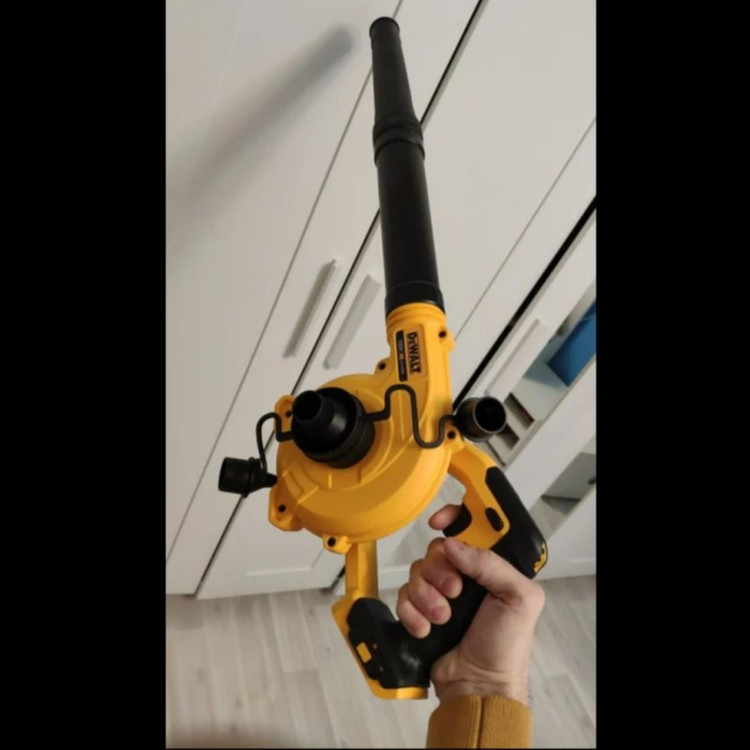 دستگاه دمنده دیوالت مدل DCV100
