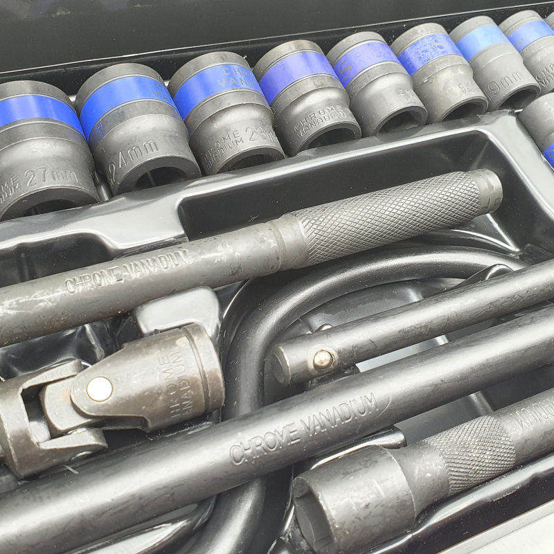 آچار بکس مدل CHROME_VANADIUM مجموعه 24 عددی