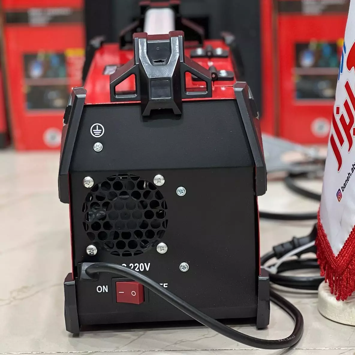 دستگاه جوش  بدون گاز 3 کاره هلتی   MIG جوش co2 MMAجوش آهن مدل مدل MIG 600
