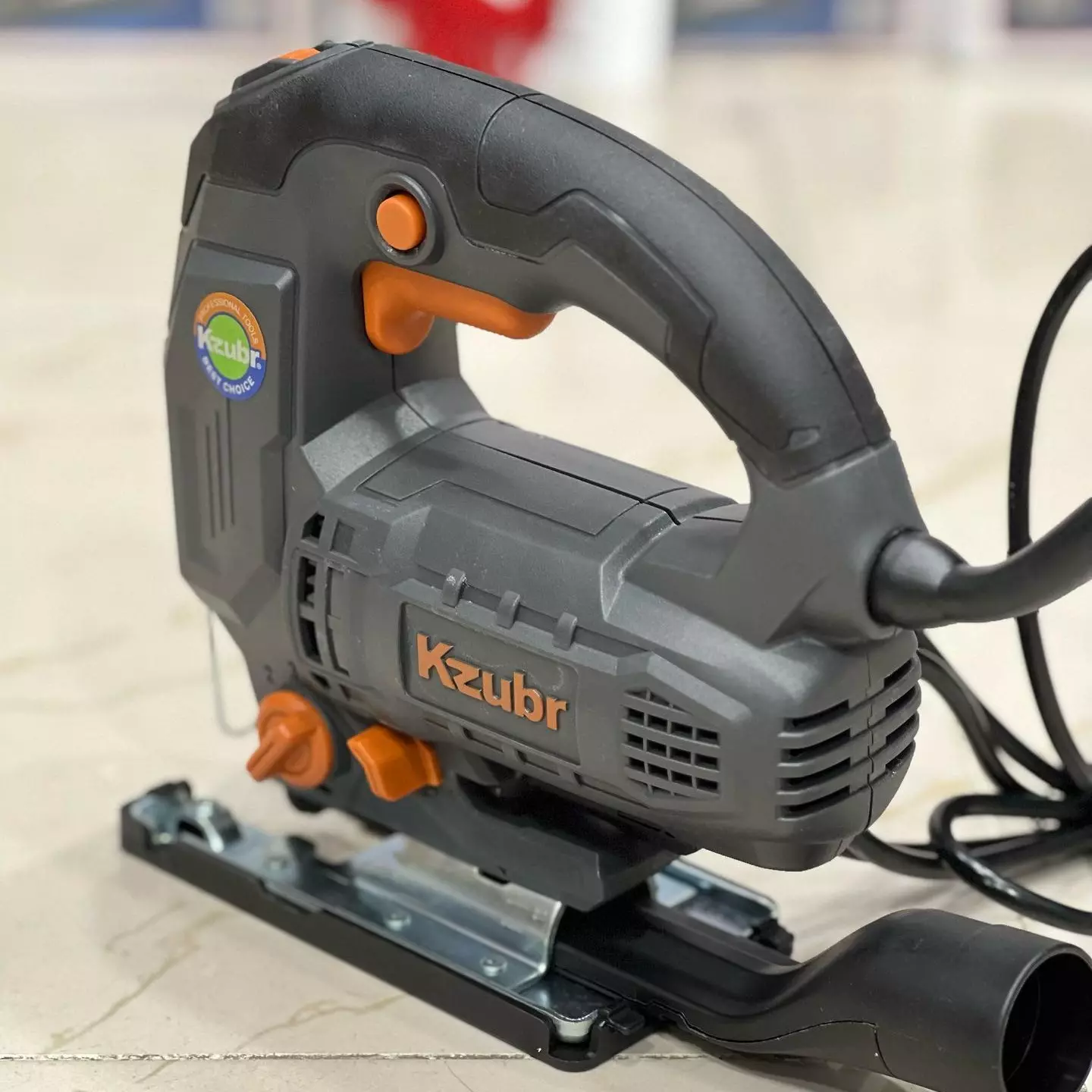 عمود بر برقی زوبر  مدل K10215  توان  710  کیفیت عالی
