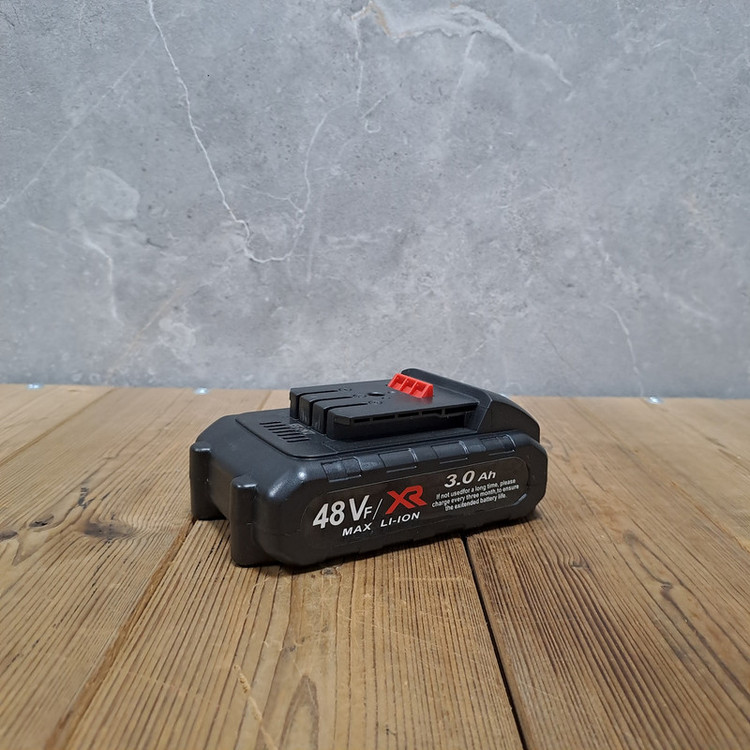 باتری دریل شارژی ایکس ار مدل 48MAX / LI_ION