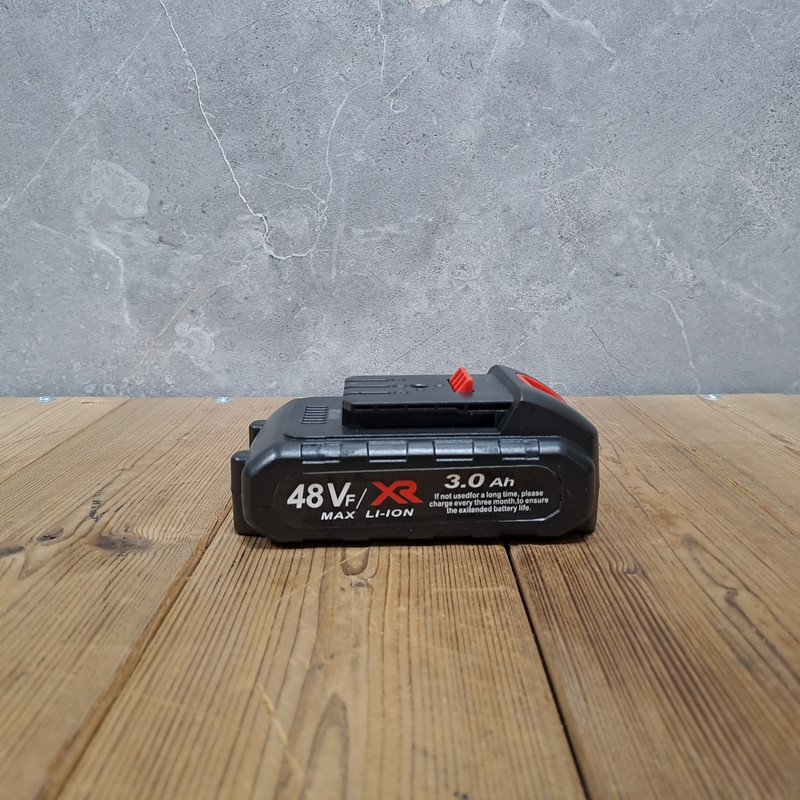 باتری دریل شارژی ایکس ار مدل 48MAX / LI_ION