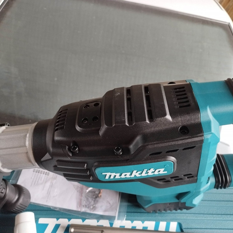 چکش تخریب ماکیتا مدل HR3065