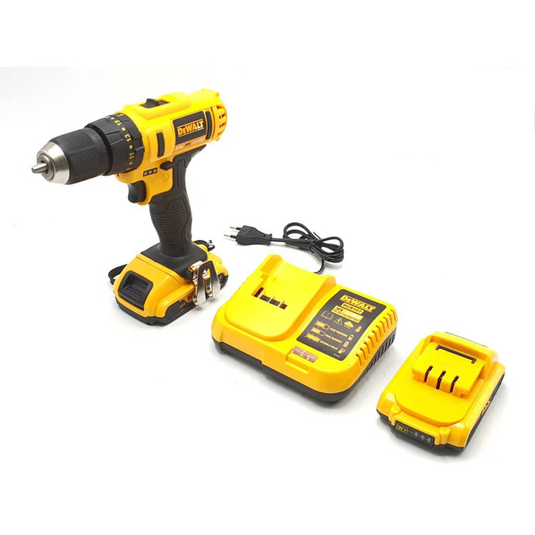 دریل پیچ گوشتی شارژی چکشی دیوالت مدل DCD700