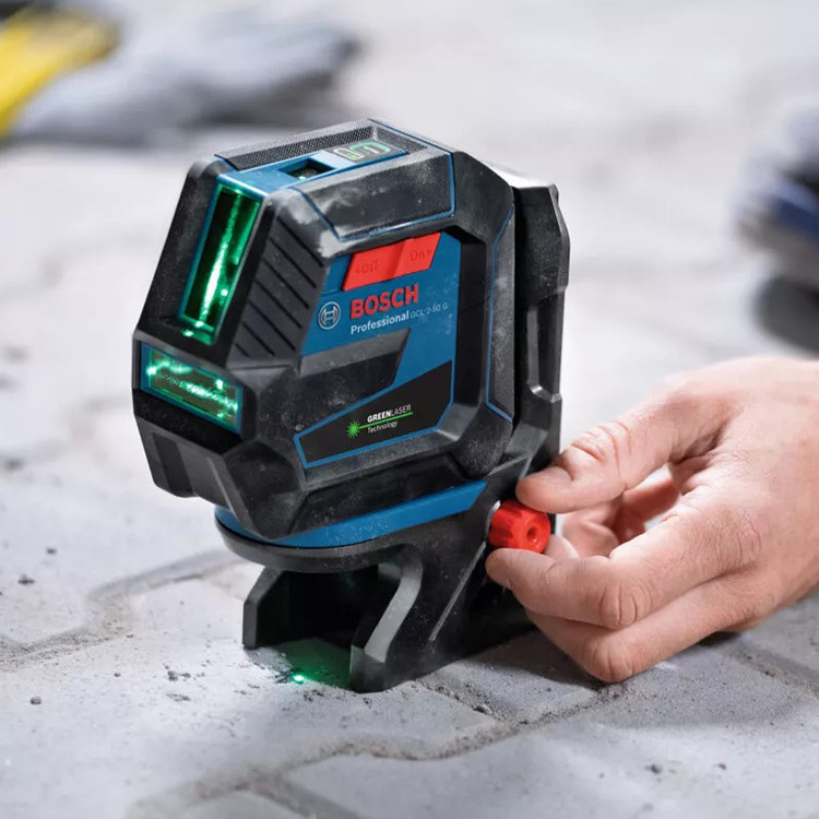 تراز لیزری بوش مدل حرفه ای GCL 2-50 G Box BT150 + Full Accessories
